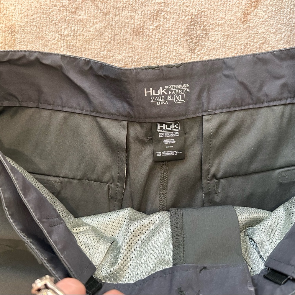 NWT Men's HUK Pursuit Performance 6” Shorts Sz XL - Picture 2 of 3